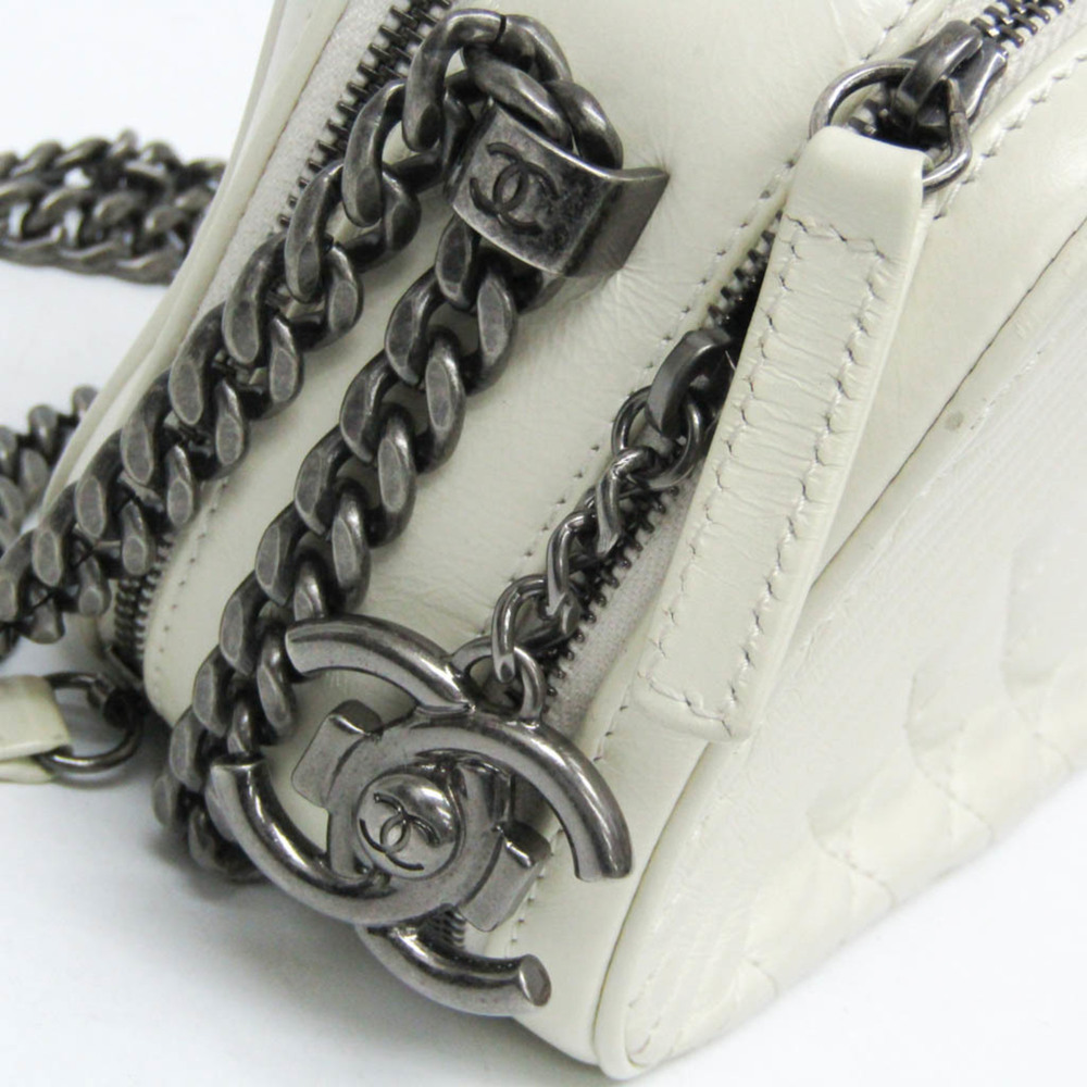 CHANEL Leather Shoulder Bag - Picture 11 of 14